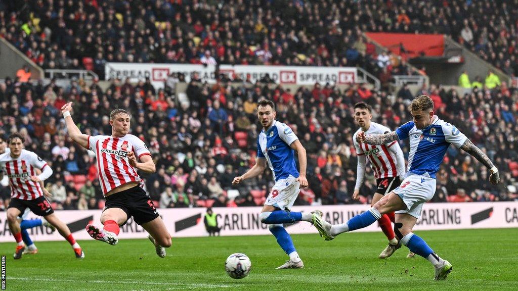 nhan-dinh-soi-keo-blackburn-vs-sunderland-luc-22h00-ngay-26-12-2024