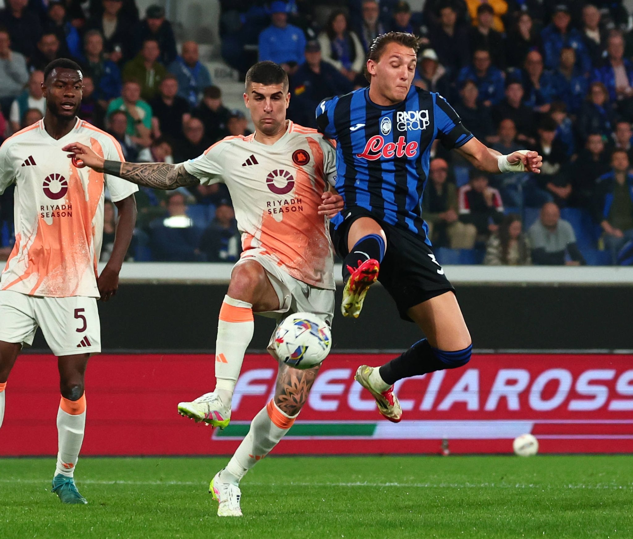 nhan-dinh-soi-keo-genoa-vs-atalanta-luc-01h45-ngay-18-5-2025-1