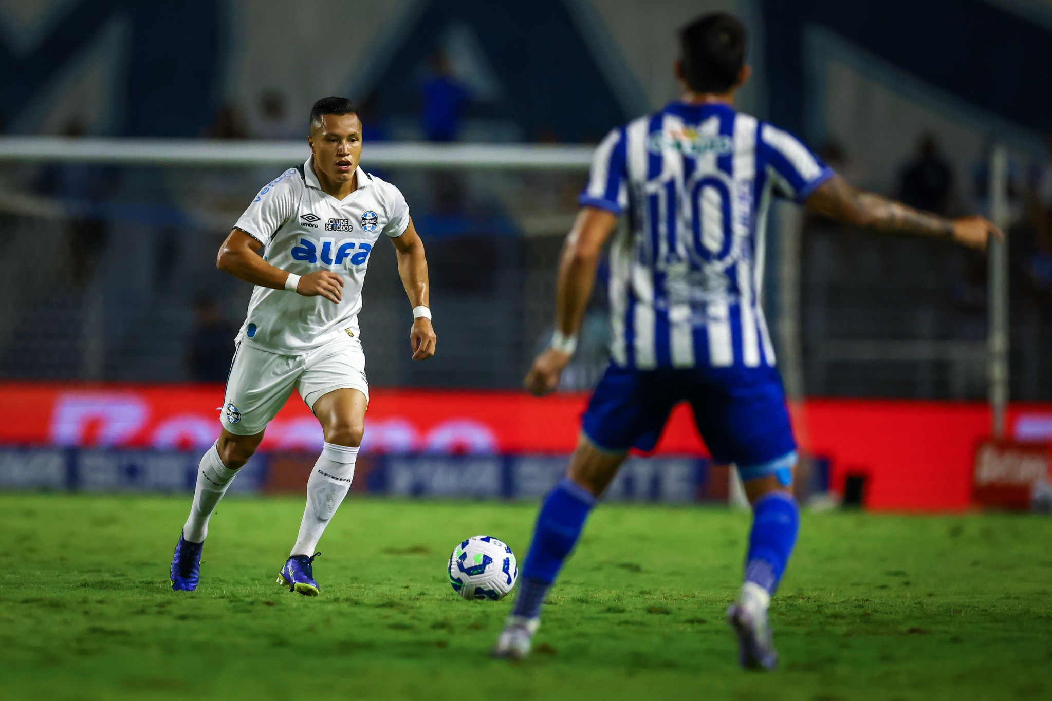 Nhận định soi kèo Gremio vs CSA lúc 07h30 ngày 21/5/2025 nhan-dinh-soi-keo-gremio-vs-csa-luc-07h30-ngay-21-5-2025-1