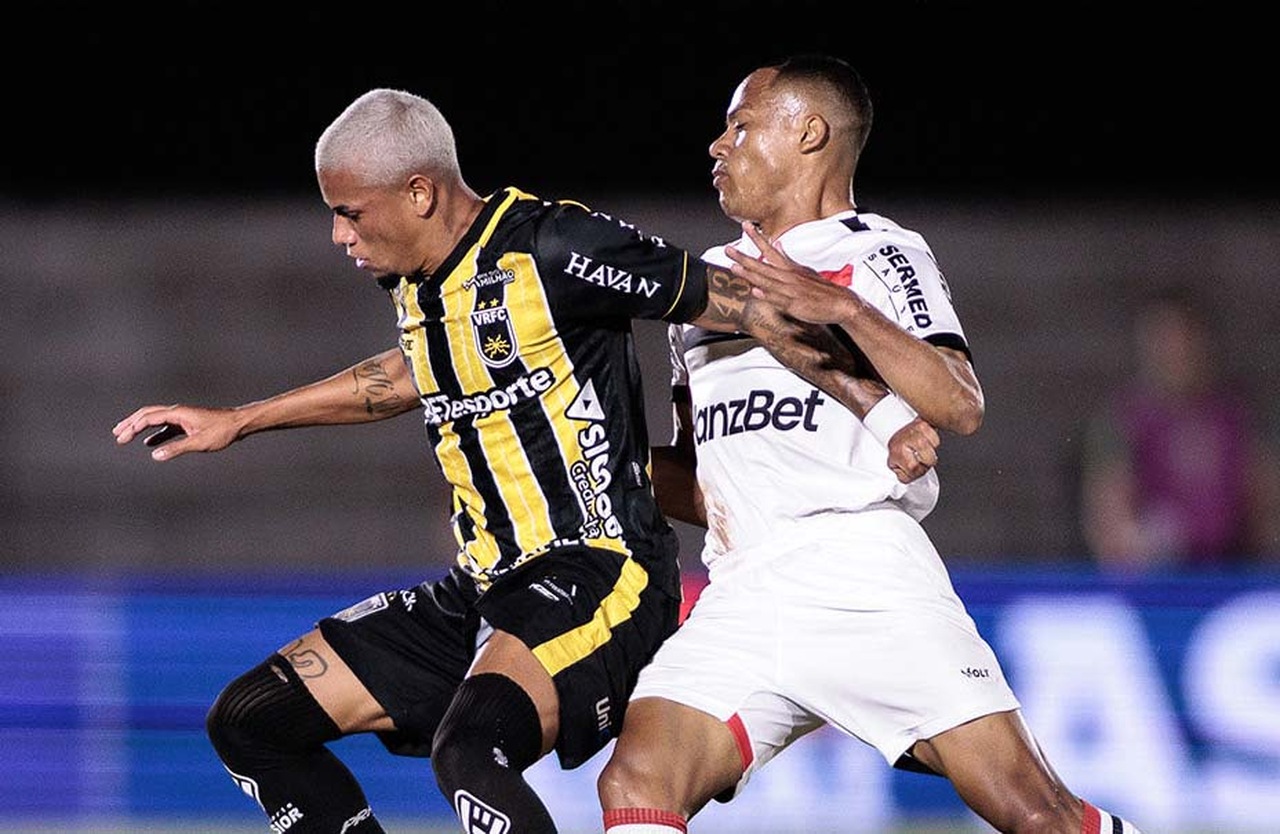Nhận định soi kèo Vila Nova vs Volta Redonda lúc 05h30 ngày 20/11/2025 nhan-dinh-soi-keo-vila-nova-vs-volta-redonda-luc-05h30-ngay-20-11-2025-1