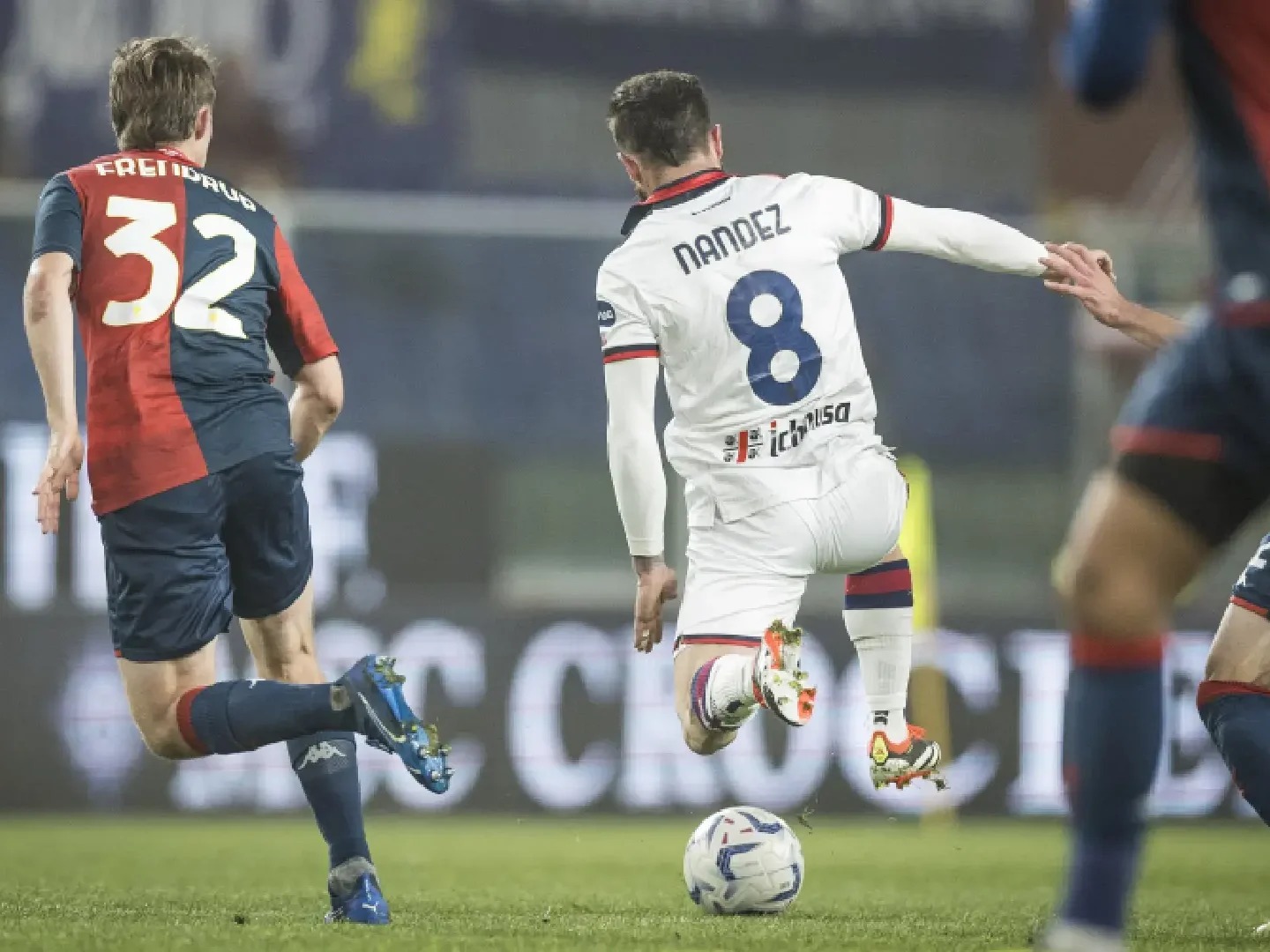 nhan-dinh-soi-keo-genoa-vs-cagliari-luc-00h30-ngay-13-1-2026-1