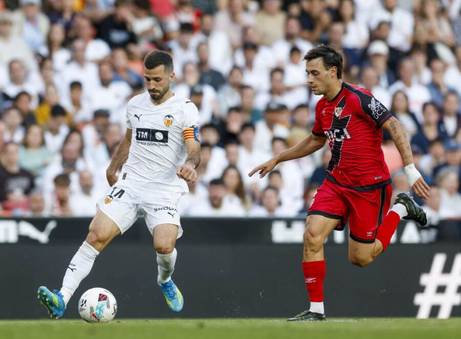 Valencia CF vs Rayo Vallecano (00:00 – 15/05) | Xem lại trận đấu